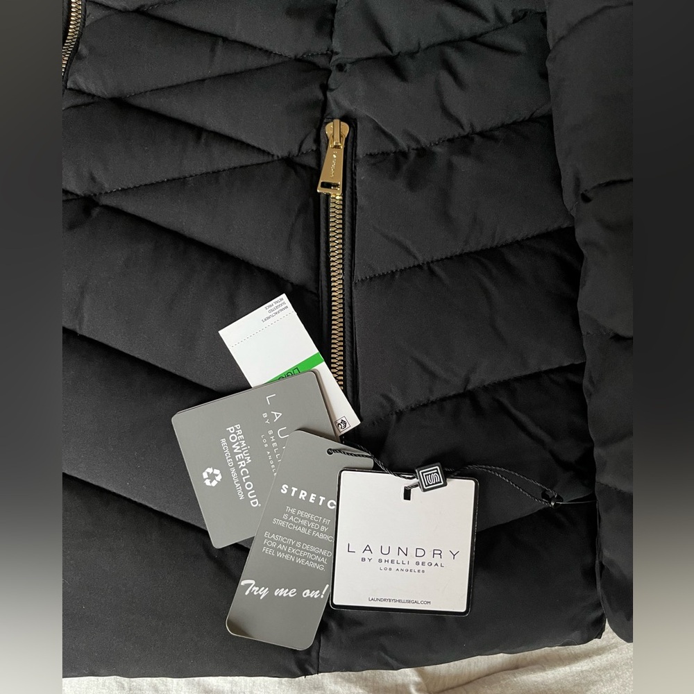 NWT Laundry By Shelli Segal Womens L Black Quilted Puffer Jacket & Faux Fur Hood - Picture 13 of 16